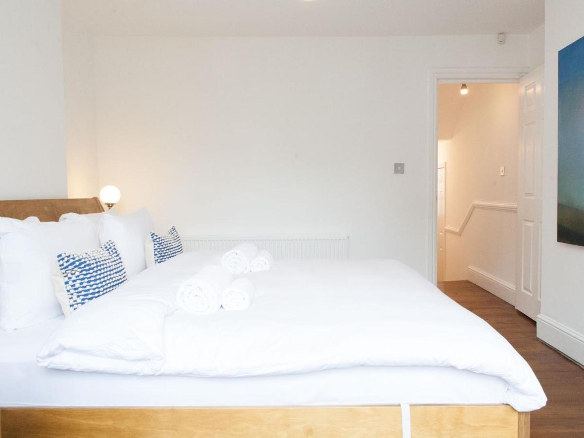 Pass The Keys Garden Apartment In Stockwell 伦敦 外观 照片