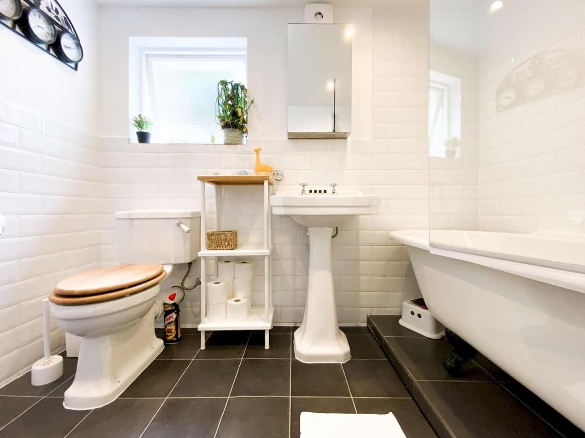 Pass The Keys Garden Apartment In Stockwell 伦敦 外观 照片