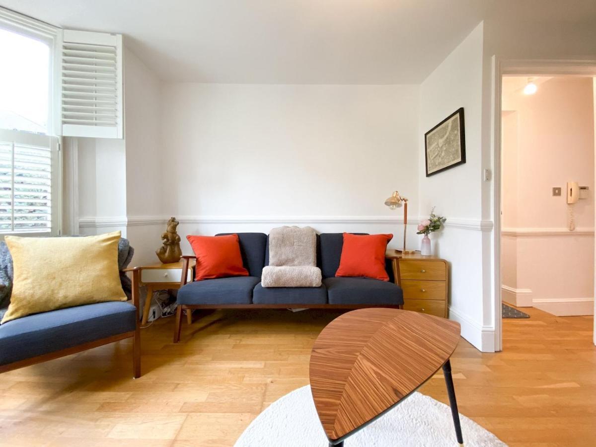 Pass The Keys Garden Apartment In Stockwell 伦敦 外观 照片